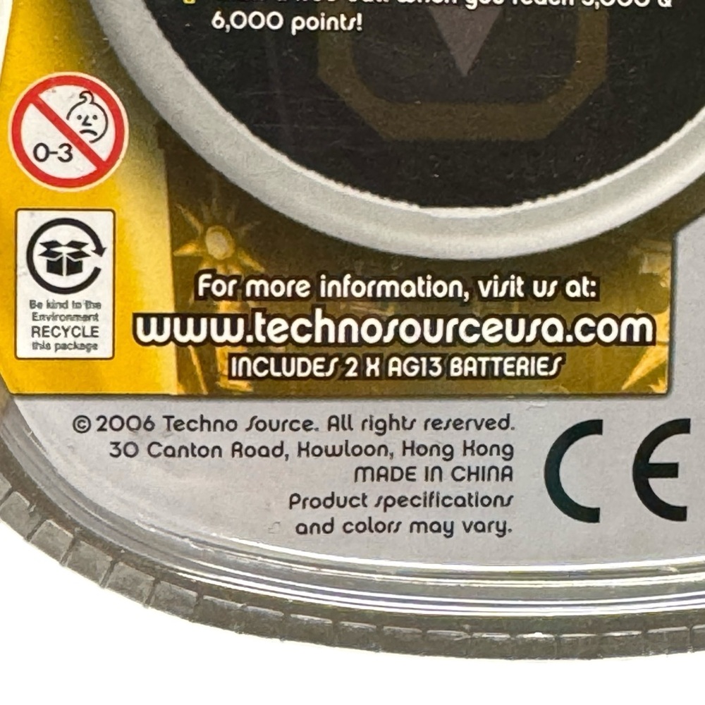 Techno Source Super Pinball‎ LCD Video Game Handheld Key Chain 2006 Unopened - Picture 4 of 7